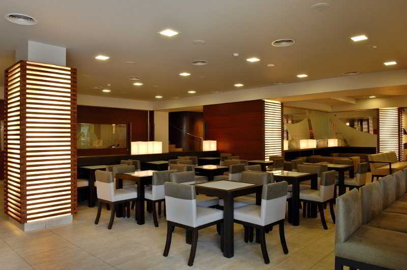 Ruleta Augustus Hotel Salou Buitenkant foto